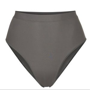 Skims Body Basics High Waist Brief NWT